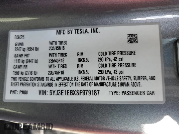 2025 Tesla Model 3 Long Range z VIN 5YJ3E1EBXSF979187, wystawiony jako Copart lot #53171955 z przebiegiem 198 mil mil oraz Szkoda całkowita • Salvage title. Historia ofert i sprzedaży dostępna na DreamBid. Obrazek 14.