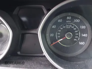2015 Hyundai Elantra SE z VIN 5NPDH4AE5FH589344, wystawiony jako IAAI lot #42188682 z przebiegiem Nie podano mil oraz . Historia ofert i sprzedaży dostępna na DreamBid. Obrazek 15.