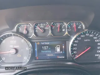 2015 Chevrolet Suburban LT z VIN 1GNSKJKC9FR245097, wystawiony jako IAAI lot #42468168 z przebiegiem 198 454 mil mil oraz . Historia ofert i sprzedaży dostępna na DreamBid. Obrazek 15.