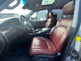 2018 Lexus LX with VIN JTJHY7AX5J4265391, listed as a Copart auction lot 49247385 with 261,757 mi miles and Clean Title. Bid and sale history available at carsss.com. Image 5.