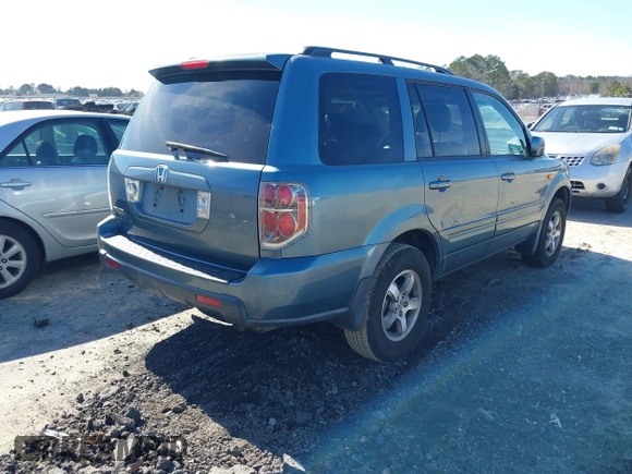 2008 Honda Pilot EX-L z VIN 5FNYF28528B018817, wystawiony jako IAAI lot #41608185 z przebiegiem 206 094 mil mil oraz . Historia ofert i sprzedaży dostępna na DreamBid. Obrazek 4.