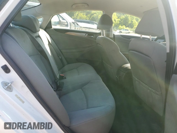 2012 Hyundai Sonata Hybrid with VIN KMHEC4A48CA044280, listed as a Copart auction lot 63344125 with 189,116 mi miles and Clean title. Bid and sale history available at DreamBid. Image 10.