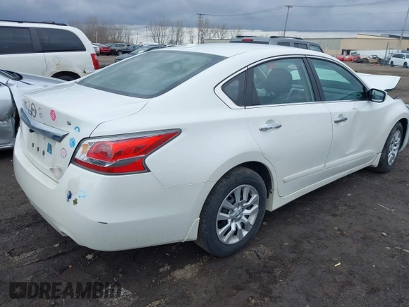 2015 Nissan Altima S z VIN 1N4AL3AP7FN380657, wystawiony jako IAAI lot #41883719 z przebiegiem 155 176 mil mil oraz . Historia ofert i sprzedaży dostępna na DreamBid. Obrazek 4.