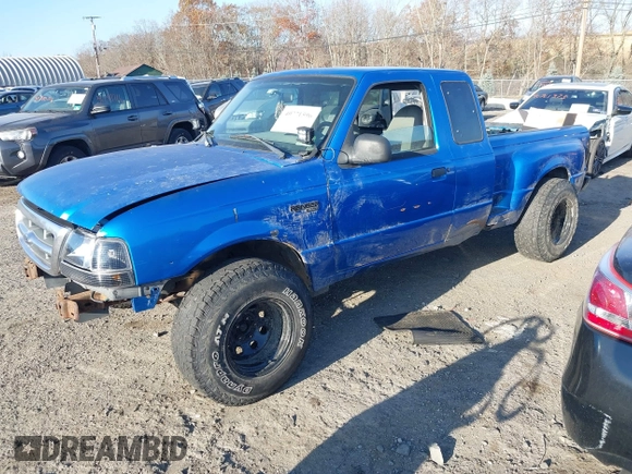 2000 Ford Ranger XL with VIN 1FTYR14C7YTA97775, listed as a IAAI auction lot 40771596 with 180,788 mi miles. Bid and sale history available at carsss.com. Image 2.