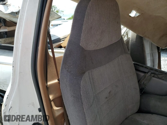 1996 Ford Ranger XL z VIN 1FTCR10A9TUC07873, wystawiony jako Copart lot #58497945 z przebiegiem Nie podano mil oraz Szkoda całkowita • Salvage title. Historia ofert i sprzedaży dostępna na DreamBid. Obrazek 10.