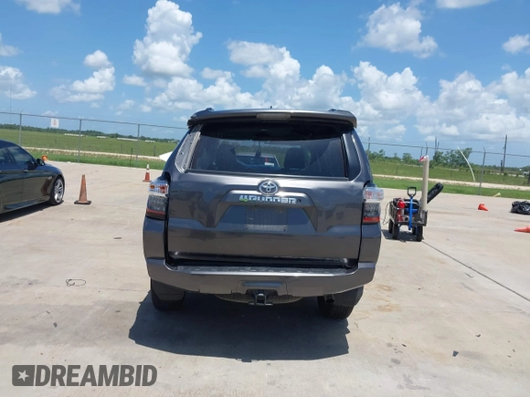 2020 Toyota 4Runner SR5 with VIN JTEZU5JR7L5224133, listed as a IAAI auction lot 42454918 with 116,014 mi miles and . Bid and sale history available at DreamBid. Image 16.