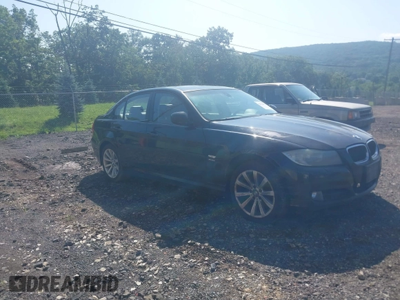 2011 BMW 3 Series 328i xDrive with VIN WBAPK7C5XBF085225, listed as a IAAI auction lot 42534473 with 172,876 mi miles and . Bid and sale history available at DreamBid. Image 1.