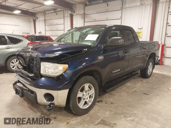 2010 Toyota Tundra z VIN 5TFUW5F10AX154651, wystawiony jako IAAI lot #42113722 z przebiegiem 225 372 mil mil oraz . Historia ofert i sprzedaży dostępna na DreamBid. Obrazek 22.