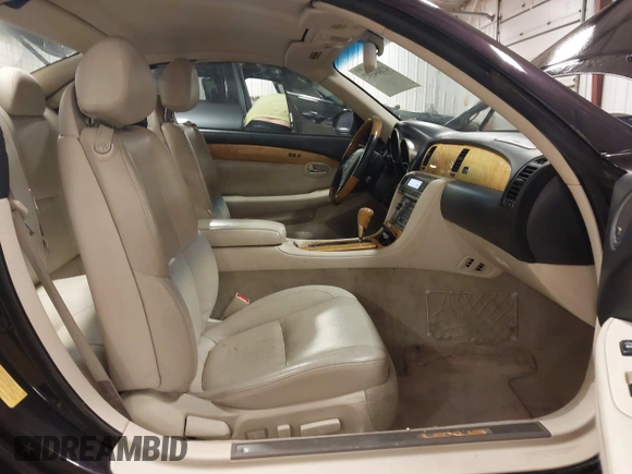2005 Lexus SC with VIN JTHFN48Y950069904, listed as a IAAI auction lot 41804397 with 120,703 mi miles. Bid and sale history available at carsss.com. Image 5.