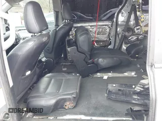 2016 Toyota Sienna SE with VIN 5TDXK3DC4GS727356, listed as a IAAI auction lot 41716236 with 225,140 mi miles and . Bid and sale history available at DreamBid. Image 8.