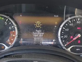 2020 Jeep Renegade Limited with VIN ZACNJAD18LPL69647, listed as a IAAI auction lot 42435120 with 62,767 mi miles and . Bid and sale history available at DreamBid. Image 7.