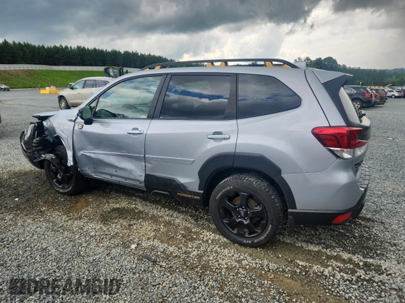2022 Subaru Forester Wilderness z VIN JF2SKAMC9NH458949, wystawiony jako Copart lot #60811685 z przebiegiem 27 969 mil mil oraz Szkoda całkowita • Salvage title. Historia ofert i sprzedaży dostępna na DreamBid. Obrazek 2.