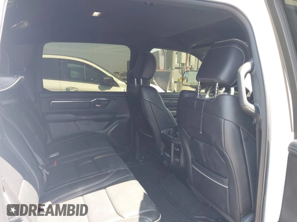 2024 Ram 1500 Limited с VIN 1C6SRFHT1RN209318, выставлен на аукционе IAAI как лот 42083923 с пробегом 12 969 миль миль и . История ставок и продаж доступна на DreamBid. Изображение 8.
