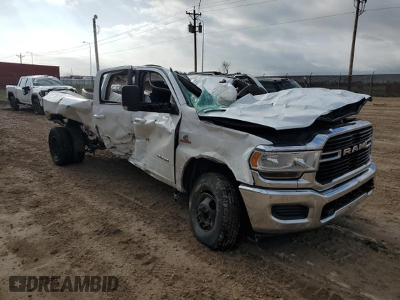 2020 Ram 3500 Big Horn with VIN 3C63RRHLXLG140649, listed as a Copart auction lot 53492934 with 0 mi miles and Salvage Title. Bid and sale history available at carsss.com. Image 4.