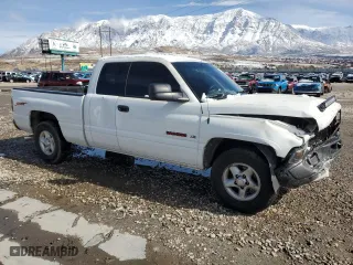 1998 Dodge Ram 1500 with VIN 1B7HC13Z3WJ103121, listed as a Copart auction lot 48040425 with 189,809 mi miles and Salvage Title. Bid and sale history available at carsss.com. Image 4.