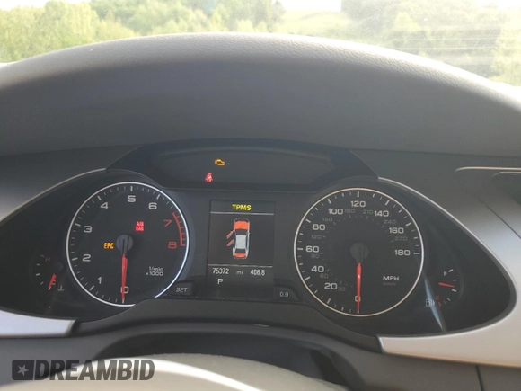 2011 Audi A4 Premium Plus с VIN WAUFFAFL8BN023643, выставлен на аукционе Copart как лот 56456565 с пробегом 75 372 миль миль и Списание • Salvage title. История ставок и продаж доступна на DreamBid. Изображение 9.