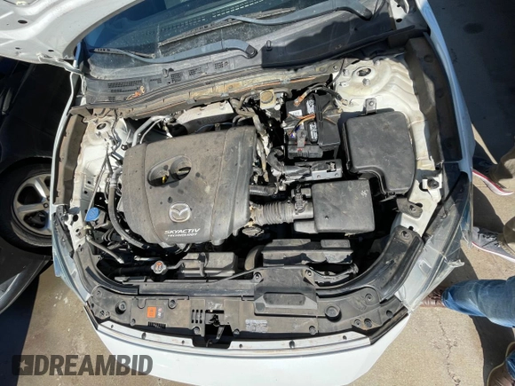 2014 Mazda 3 i Touring with VIN JM1BM1V78E1114550, listed as a Copart auction lot 89132355 with 100,722 mi miles and Clean Title. Bid and sale history available at DreamBid. Image 7.