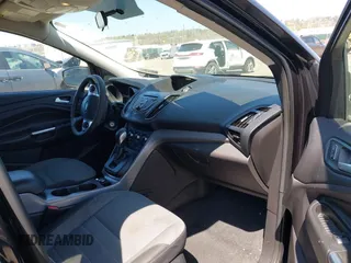 2015 Ford Escape SE with VIN 1FMCU9GX3FUC14020, listed as a IAAI auction lot 42069921 with 111,113 mi miles. Bid and sale history available at carsss.com. Image 5.