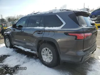 2023 Toyota Sequoia SR5 with VIN 7SVAAABA4PX019994, listed as a Copart auction lot 45937525 with 39,421 mi miles and Salvage Title. Bid and sale history available at carsss.com. Image 2.