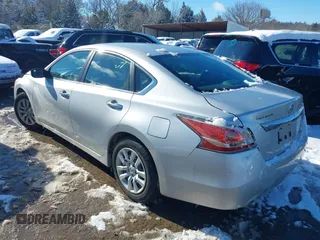 2014 Nissan Altima SL with VIN 1N4AL3AP6EC201258, listed as a IAAI auction lot 41299838 with 204,858 mi miles and . Bid and sale history available at DreamBid. Image 3.