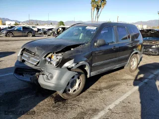 2005 Honda CR-V LX with VIN JHLRD685X5C007741, listed as a Copart auction lot 47245145 with 193,528 mi miles and Salvage Title. Bid and sale history available at carsss.com. Image 1.