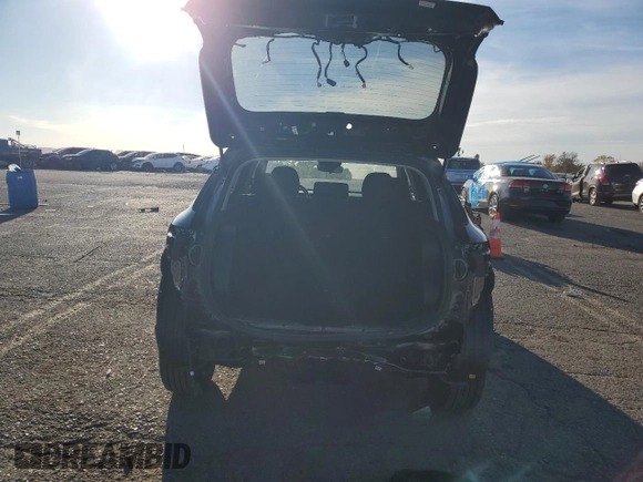 2024 Hyundai Kona SEL with VIN KM8HC3A62RU005085, listed as a Copart auction lot 77019364 with 5,764 mi miles and Salvage Title. Bid and sale history available at DreamBid. Image 6.