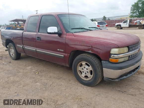 2001 Chevrolet Silverado 1500 LS with VIN 2GCEC19T911148055, listed as a IAAI auction lot 42101561 with 209,174 mi miles. Bid and sale history available at carsss.com. Image 1.