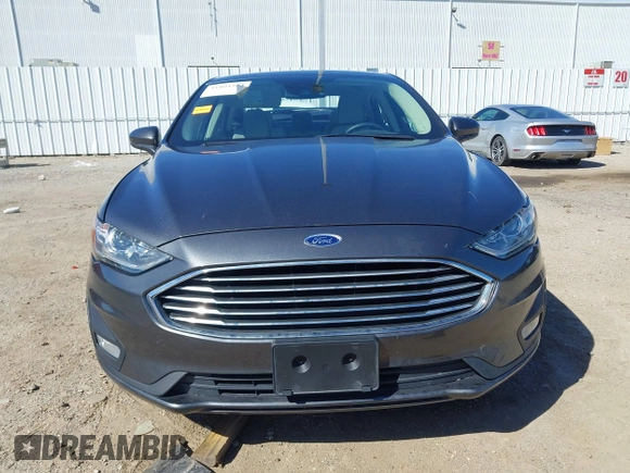 2020 Ford Fusion SE with VIN 3FA6P0HD0LR147782, listed as a IAAI auction lot 41801234 with 46,471 mi miles. Bid and sale history available at carsss.com. Image 13.
