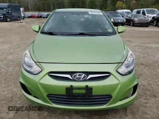 2013 Hyundai Accent SE with VIN KMHCU5AE4DU075108, listed as a Copart auction lot 52213195 with 194,266 mi miles and Clean Title. Bid and sale history available at carsss.com. Image 5.