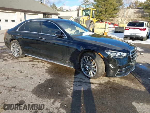 2023 Mercedes-Benz S-Class S 580 with VIN W1K6G7GB4PA190868, listed as a IAAI auction lot 41492193 with 15,776 mi miles. Bid and sale history available at carsss.com. Image 1.