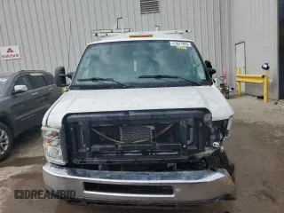 2018 Ford E-Series Commercial with VIN 1FDWE3F69JDC30330, listed as a Copart auction lot 41807905 with 85,143 mi miles and Salvage Title. Bid and sale history available at carsss.com. Image 5.