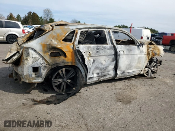 2021 Volkswagen Atlas SE with VIN 1V2RE2CA3MC217831, listed as a Copart auction lot 54929705 with Not provided miles and Non repairable. Bid and sale history available at DreamBid. Image 3.