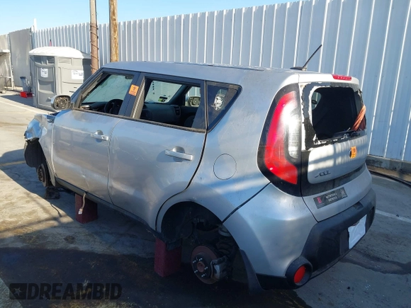 2014 Kia Soul with VIN KNDJN2A23E7723499, listed as a IAAI auction lot 40125847 with 1 mi miles. Bid and sale history available at carsss.com. Image 3.