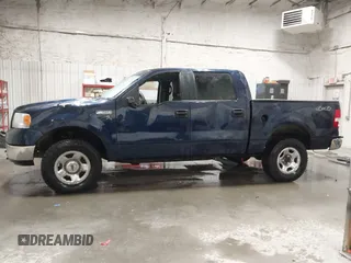 2005 Ford F-150 XLT with VIN 1FTPW14505FA67257, listed as a IAAI auction lot 41778749 with 194,373 mi miles. Bid and sale history available at carsss.com. Image 15.