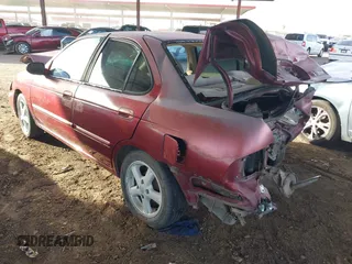 2001 Nissan Sentra GXE z VIN 3N1CB51D11L420105, wystawiony jako IAAI lot #42344077 z przebiegiem 228 870 mil mil oraz . Historia ofert i sprzedaży dostępna na DreamBid. Obrazek 3.