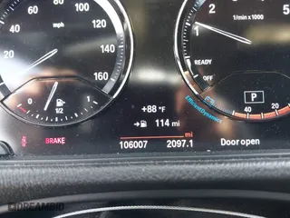 2018 BMW X2 sDrive28i with VIN WBXYJ3C3XJEJ82269, listed as a IAAI auction lot 41754391 with 106,007 mi miles. Bid and sale history available at carsss.com. Image 15.