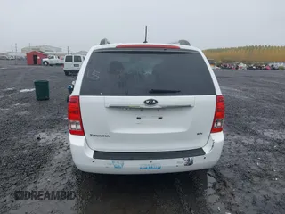 2011 Kia Sedona EX with VIN KNDMH4C73B6373513, listed as a IAAI auction lot 40725087 with 190,859 mi miles. Bid and sale history available at carsss.com. Image 17.