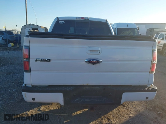 2011 Ford F-150 XLT with VIN 1FTFW1ETXBFB87622, listed as a IAAI auction lot 41758889 with 301,380 mi miles. Bid and sale history available at carsss.com. Image 16.
