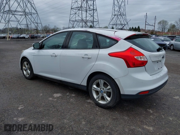 2013 Ford Focus SE with VIN 1FADP3K23DL216383, listed as a IAAI auction lot 41871603 with 87,715 mi miles. Bid and sale history available at carsss.com. Image 3.