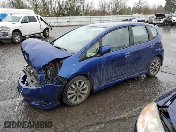 2013 Honda Fit Sport с VIN JHMGE8H64DC036798, выставлен на аукционе Copart как лот 50071345 с пробегом 201 439 миль миль и Списание • Salvage title. История ставок и продаж доступна на DreamBid. Изображение 1.
