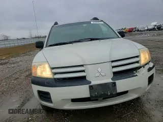 2004 Mitsubishi Endeavor LS with VIN 4A4MM21S04E149821, listed as a Copart auction lot 42602675 with 261,227 mi miles and Salvage Title. Bid and sale history available at carsss.com. Image 10.