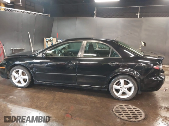2007 Mazda 6 s Touring with VIN 1YVHP80D475M17760, listed as a IAAI auction lot 41617530 with 169,910 mi miles. Bid and sale history available at carsss.com. Image 14.