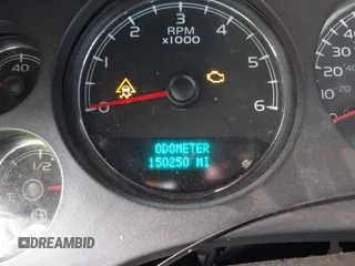 2007 Chevrolet Suburban LT с VIN 3GNFC16007G191138, выставлен на аукционе IAAI как лот 41425886 с пробегом 150 250 миль миль и . История ставок и продаж доступна на DreamBid. Изображение 7.