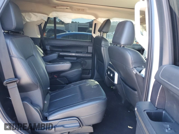 2023 Ford Expedition XLT with VIN 1FMJU1H85PEA23677, listed as a Copart auction lot 84255484 with 0 mi miles and Salvage Title. Bid and sale history available at carsss.com. Image 11.