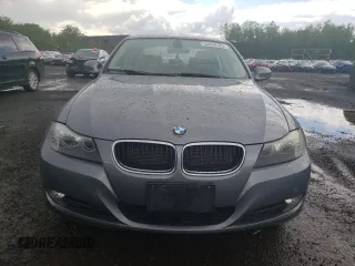2011 BMW 3 Series 328i z VIN WBAPH7C52BE677190, wystawiony jako Copart lot #55494325 z przebiegiem 89 217 mil mil oraz Szkoda całkowita • Salvage title. Historia ofert i sprzedaży dostępna na DreamBid. Obrazek 5.