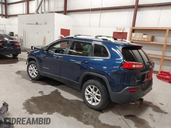2018 Jeep Cherokee Latitude Plus with VIN 1C4PJMLB0JD612922, listed as a IAAI auction lot 42581594 with 137,793 mi miles and . Bid and sale history available at DreamBid. Image 3.
