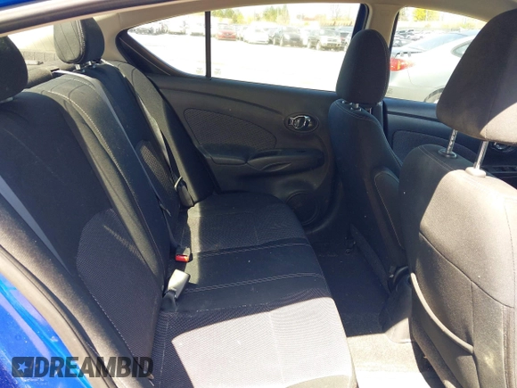 2015 Nissan Versa S Plus with VIN 3N1CN7AP5FL829096, listed as a IAAI auction lot 42036416 with 170,747 mi miles. Bid and sale history available at carsss.com. Image 8.