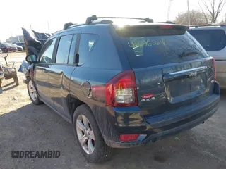 2014 Jeep Compass Latitude with VIN 1C4NJDEB7ED623202, listed as a IAAI auction lot 41696864 with 89,129 mi miles. Bid and sale history available at carsss.com. Image 3.