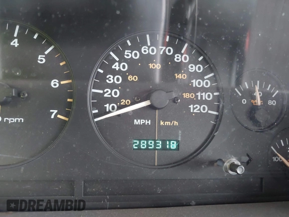1998 Jeep Grand Cherokee Laredo with VIN 1J4FX58S6WC354101, listed as a IAAI auction lot 42158671 with 289,318 mi miles and . Bid and sale history available at DreamBid. Image 7.