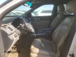 2013 Ford Explorer XLT z VIN 1FM5K8D87DGA26716, wystawiony jako Copart lot #51214045 z przebiegiem 238 248 mil mil oraz Szkoda całkowita • Salvage title. Historia ofert i sprzedaży dostępna na DreamBid. Obrazek 7.